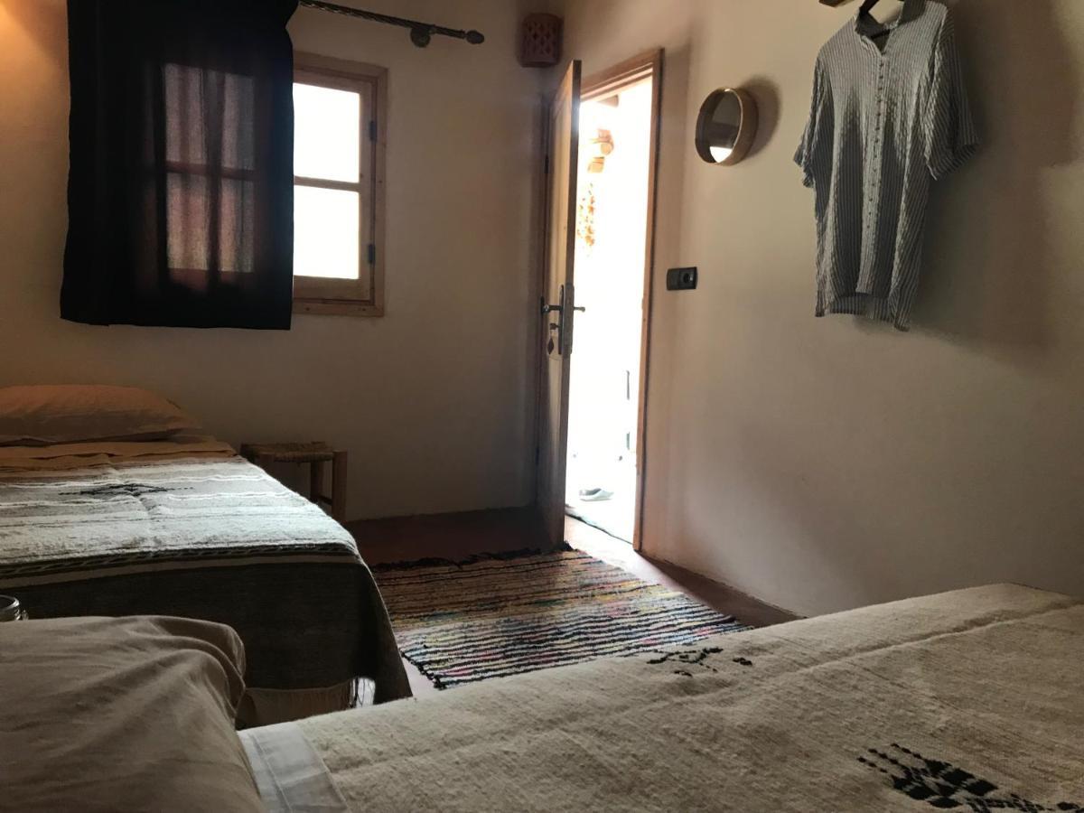 Amlougui House Bed & Breakfast Asgaour Eksteriør bilde