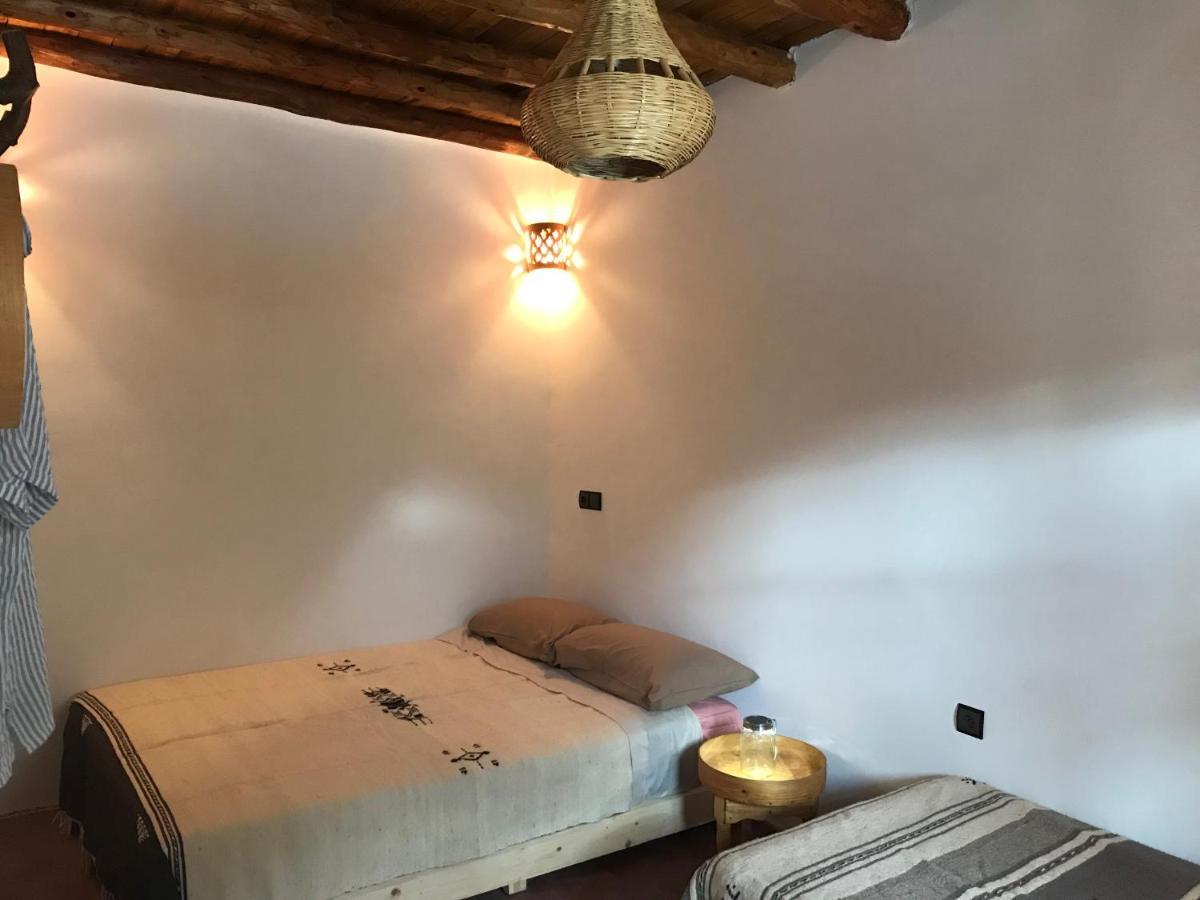 Amlougui House Bed & Breakfast Asgaour Eksteriør bilde